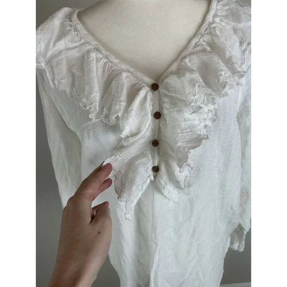 Womens Top M Poet Ruffle Neck Romantic Pirate Bell Sleeve White Boho Renaissance - Picture 3 of 6